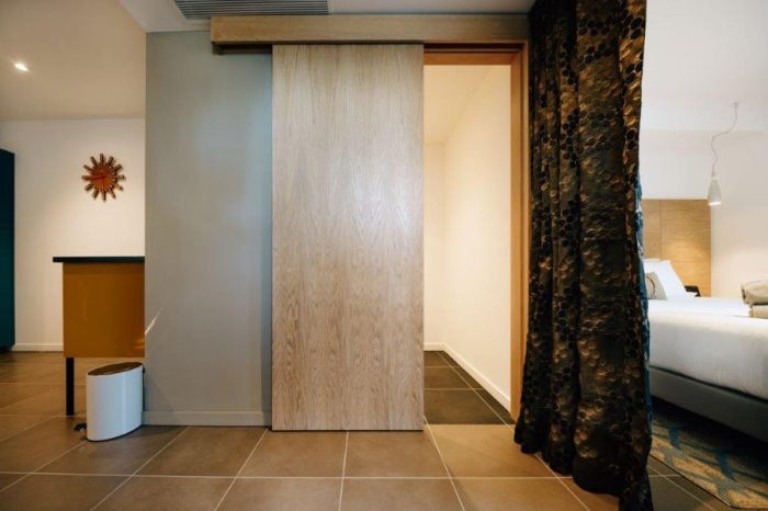 citta-di-lume-suite-loft-porto-vecchio-suite4-couloir