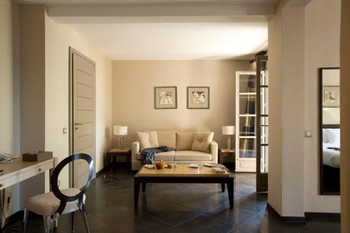 Hôtel Le Pinarello 4 étoiles Corse du Sud Suite Ruscana coin salon