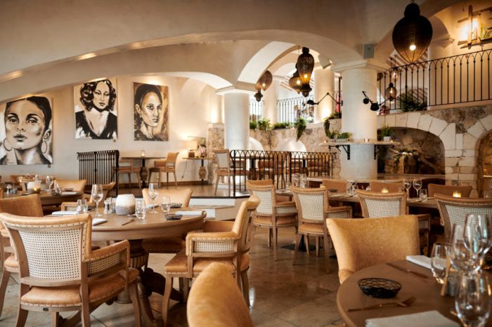 restaurant-panoramique-hotel-u-capu-biancu-salle-restaurant